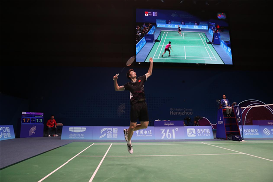 让湖人在防 让湖人在防