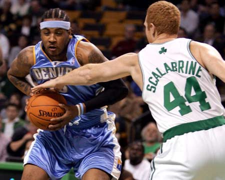 亚历山大33+6霍姆格伦22+11 雷霆轻取活塞迎11连胜.